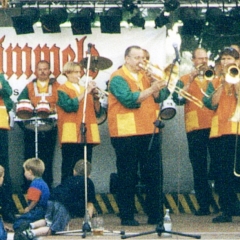 Die Clowngruppe beim Kellerfest vom Ruppaner.