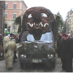 Umzug Fasnachtssonntag: Der Abschluß bildetete der Schneeschreck.