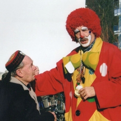 Rosenmontag: Martin Fistler bedankte sich bei Gerd Zachenbacher für den Besuch.