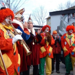 Schmutziger Donnerstag: Danach folgte der Käthe-Luther-Kindergarten im Paradies.