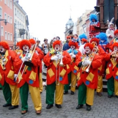 Schmutziger Donnerstag: Darauf folgte ein Konzert vor dem Kaiserbrunnen.