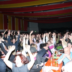 Männerballett-Treffen vom Schbeeschreck: Das Publikum in der Wollmatinger Halle war begeistert.