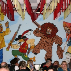 11.11. in der Linde: Die Dekoration zum Thema "90 Jahre Konstanzer Fasnacht".