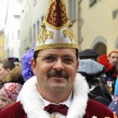 Fasnachtssonntag, Umzug in der Stadt: Umzugsbegleiter Jörg Becker stand auf seinem Posten.