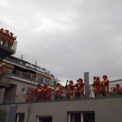 Rosenmontag mit der Clowngruppe: Besuch beim Pflegeheim Don Bosco.