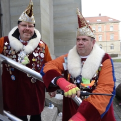 Umzug am Fasnachtssonntag: Das Orga-Team der Schneckenburg mit Axel Zunker und Andy Fritzsche.