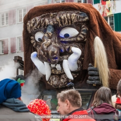 Umzug am Fasnachtssonntag: Den Schluß bildete der Schneeschreck.