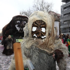 Umzug am Fasnachtssonntag: Den Schluß bildete der Schneeschreck.