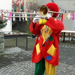 Rosenmontag mit der Clowngruppe: Darauf folgte der Besuch des Don Bosco Hauses.