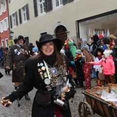 Umzug am Fasnachtssonntag: Als nächstes kam der Räuber.