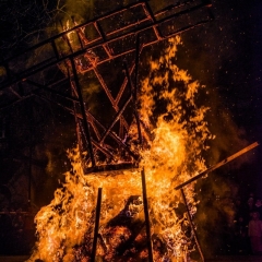 Verbrennung auf dem Stephansplatz: Die Puppe brannte nieder.