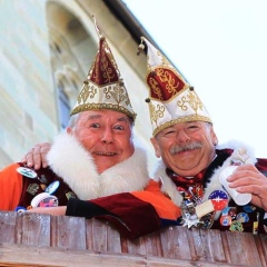 Schmutziger Donnerstag: Die Schneckenbürgler auf dem Münsterplatz.