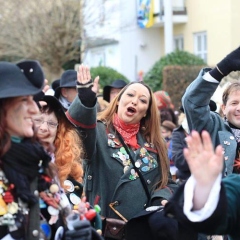 Umzug am Fasnachtssonntag: Der Räuber war natürlich auch dabei