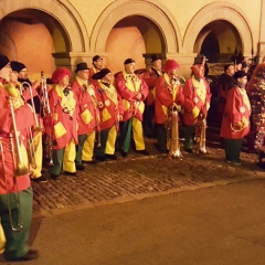 Verbrennung auf dem Stefansplatz: Letzter Spieltermin der Clowngruppe.