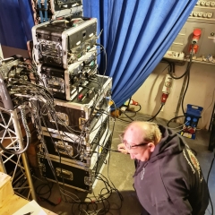 11.11. in der Walddorfschule: Aufbau der Technik.