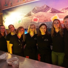 Ballett-Treffen Schneckenbürgler Schneeschreck: Das Personal an der Bar stand bereit.