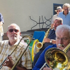 Probewochenende der Clonwgruppe:  Probe im Freien.