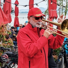 Vatertagsausflug der Clowngruppe: Gerd Zachenbacher bei seinem letztem Spieltermin als Leiter der Clowngruppe.