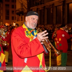 Verbrennung auf dem Stephansplatz: Die Clowngruppe.