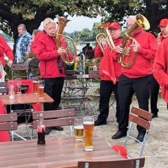 Auftritt der Clowngruppe in der Mole in Radolfzell.