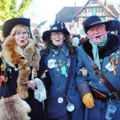 Hegau-Bodensee-Umzug in Gottmadingen: Der Räuber während dem Umzug.