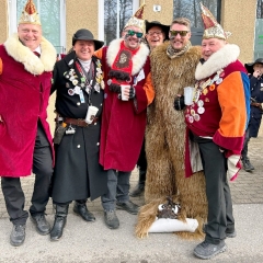 Schmutziger Donnerstag: Die Schneckenburg bei der Schulbefreiung.